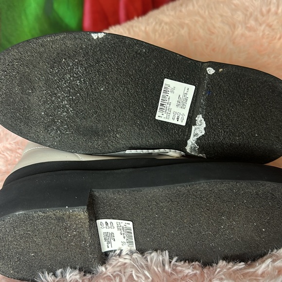 Women’s shoes - Picture 5 of 6